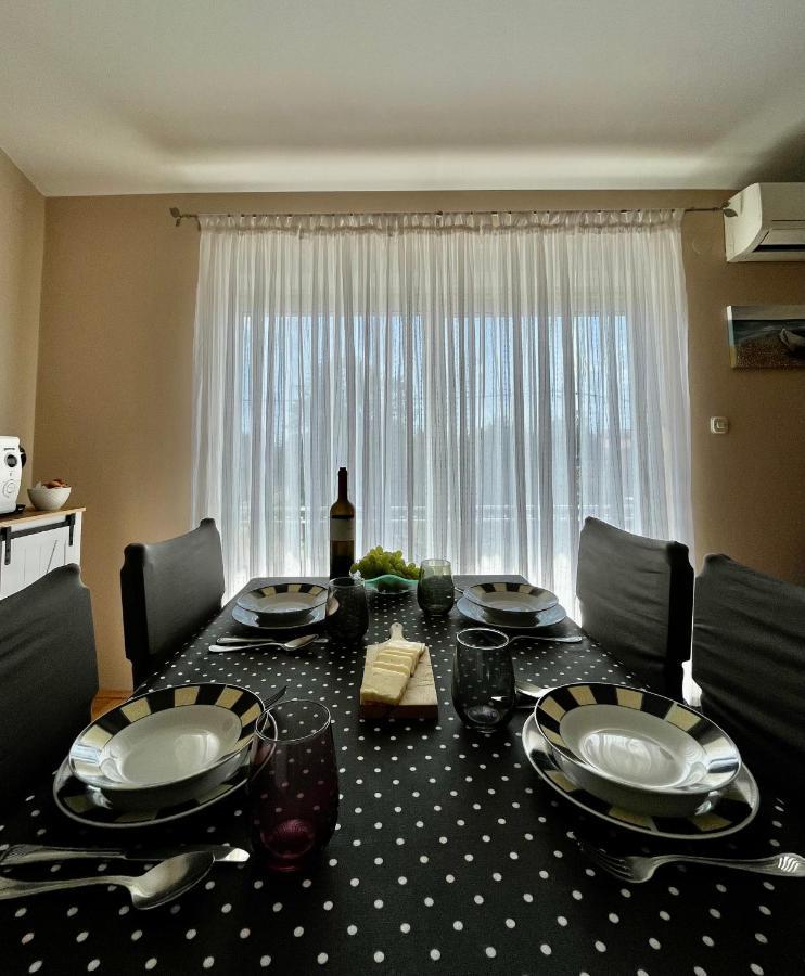 Apartments Tino & Leon Sukosan Ngoại thất bức ảnh