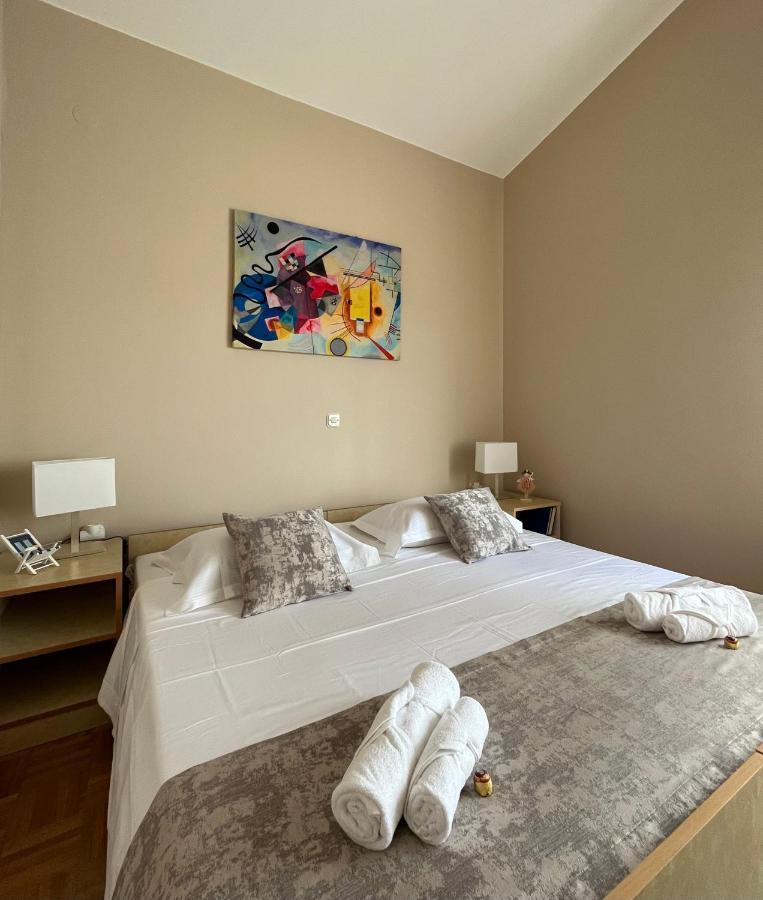 Apartments Tino & Leon Sukosan Ngoại thất bức ảnh